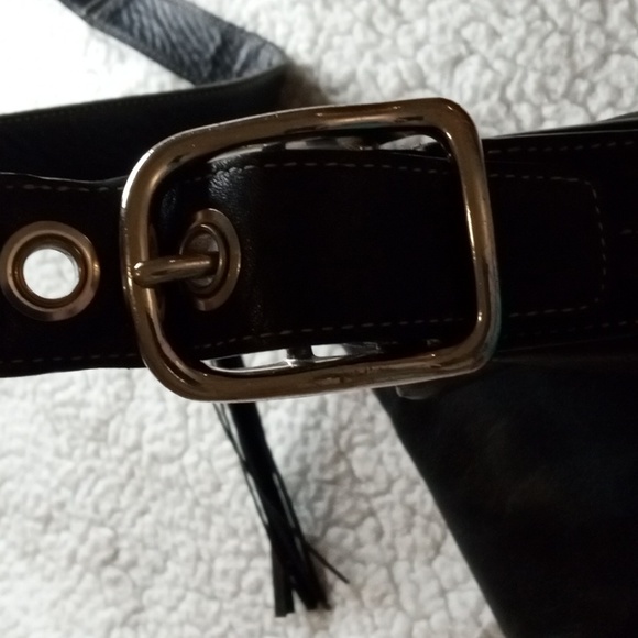 COACH leather Vintage messenger bag, EUC I can find no flaws or wear! - Picture 3 of 7